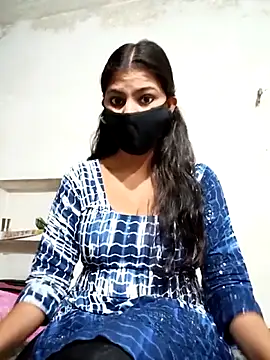 Miya sistar online show from November 4, 2025, 11:47 am