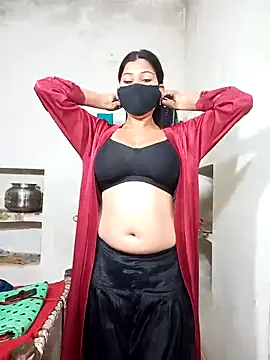 Miya sistar online show from November 6, 2025, 4:44 pm