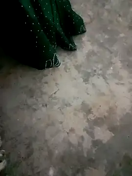 Miya sistar online show from October 7, 2025, 1:12 pm