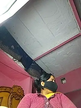 Snapshot of Cr_sonam chatting on February 9, 2026, 12:41 am Cr sonam online show from February 9, 2026, 12:41 am