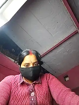 Snapshot of Cr_sonam chatting on February 10, 2026, 11:04 pm Cr sonam online show from February 10, 2026, 11:04 pm