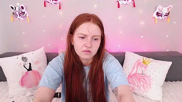 Evarey  online show from July 18, 2026, 4:32 am