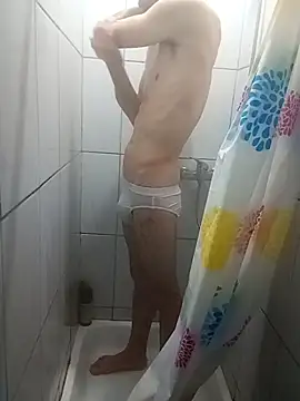 Snapshot of MakabulaAndrey chatting on November 26, 2025, 12:27 pm MakabulaAndrey online show from November 26, 2025, 12:27 pm