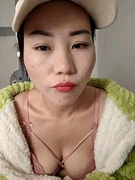 Snapshot of nini10052025 chatting on January 12, 2026, 1:56 am nini10052025 online show from January 12, 2026, 1:56 am