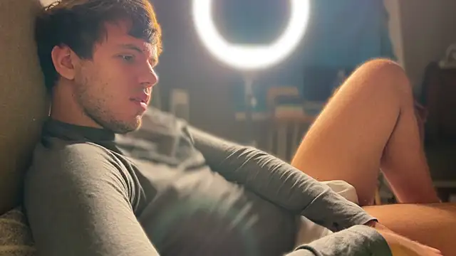 mynameischris online show from November 2, 2025, 8:19 am