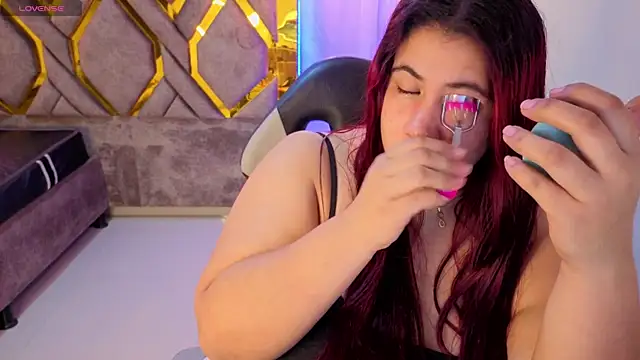 Addyy 02 online show from November 6, 2025, 12:58 am