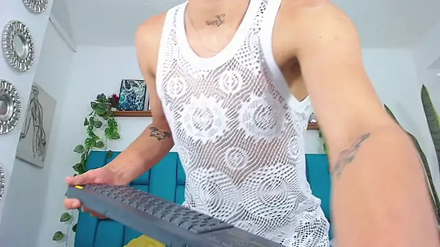 Brian hot online show from October 29, 2025, 10:31 pm