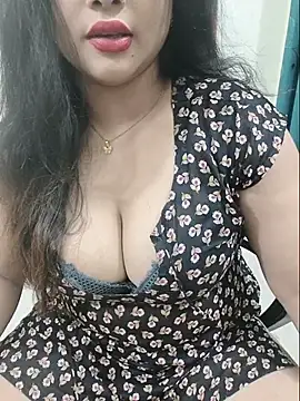 Beauty Queen Soniya online show from July 18, 2026, 6:44 am