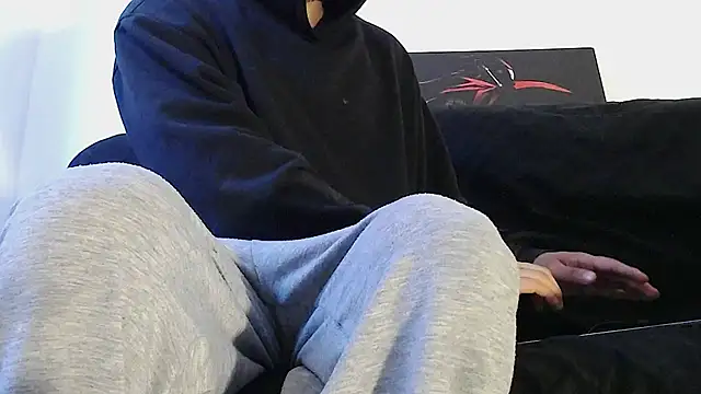 ErosDominant online show from July 18, 2026, 11:02 pm
