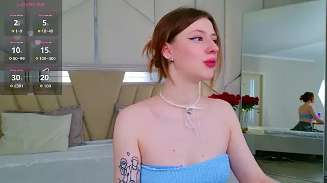 Snapshot of JessiJull chatting on April 3, 2026, 5:14 am JessiJull online show from April 3, 2026, 5:14 am