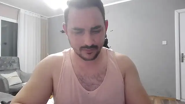 Snapshot of mastermute chatting on March 26, 2026, 6:17 pm mastermute online show from March 26, 2026, 6:17 pm