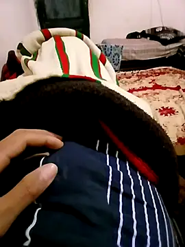 latarak321 online show from March 21, 2026, 8:19 am