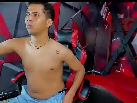 Raphael LatinBoy online show from October 21, 2025, 5:07 am