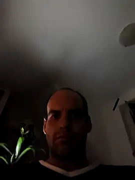 Snapshot of Pumbato chatting on October 28, 2025, 4:35 am Pumbato online show from October 28, 2025, 4:35 am