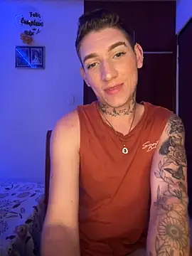 davidxxx 2012 online show from October 10, 2025, 8:42 pm