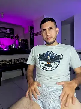 Alessfuck friends online show from October 7, 2025, 5:19 am