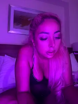 zara bellexx online show from November 14, 2025, 9:51 pm