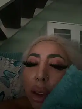 zara bellexx online show from February 9, 2026, 3:54 pm