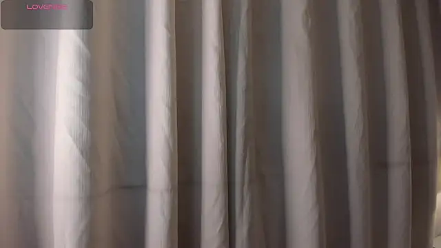 allisonpariss online show from March 27, 2026, 11:33 am