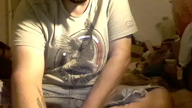 Snapshot of Seb547 chatting on October 7, 2025, 4:46 am Seb547 online show from October 7, 2025, 4:46 am