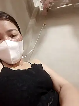 ladzy sexy online show from October 30, 2025, 4:48 pm