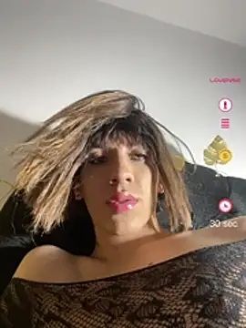 SiaraRealist online show from April 29, 2026, 12:04 am