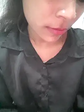 Mahi677 online show from February 25, 2026, 4:45 am