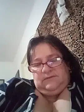 Snapshot of MilaCold5443 chatting on March 5, 2026, 5:37 am MilaCold5443 online show from March 5, 2026, 5:37 am