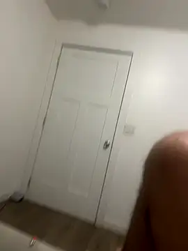 Snapshot of Alby0117 chatting on October 9, 2025, 5:52 am Alby0117 online show from October 9, 2025, 5:52 am