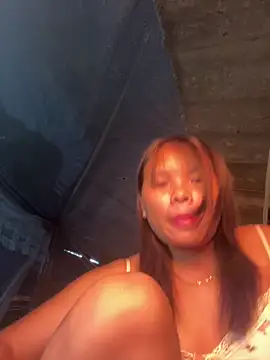 hello-cute online show from December 16, 2025, 3:22 am