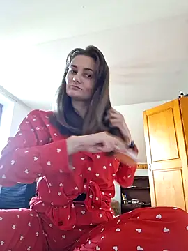 Nika aa online show from October 9, 2025, 10:27 am