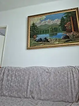 Nika aa online show from April 15, 2026, 7:58 am