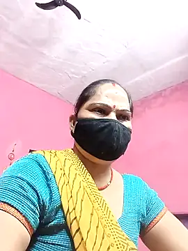 Snapshot of Ut_kanchna chatting on October 19, 2025, 3:04 pm Ut kanchna online show from October 19, 2025, 3:04 pm