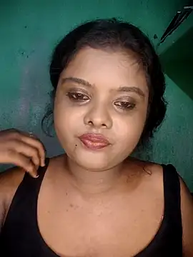 Snapshot of World_Top_Girl chatting on October 16, 2025, 1:52 pm World Top Girl online show from October 16, 2025, 1:52 pm