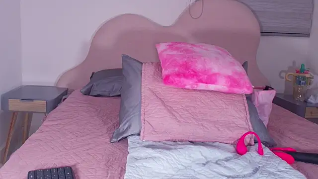 Snapshot of lu_mystic chatting on April 10, 2026, 4:08 am lu mystic online show from April 10, 2026, 4:08 am