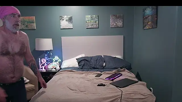 Snapshot of Fuck-Buddy-4U chatting on December 20, 2025, 7:39 pm Fuck-Buddy-4U online show from December 20, 2025, 7:39 pm