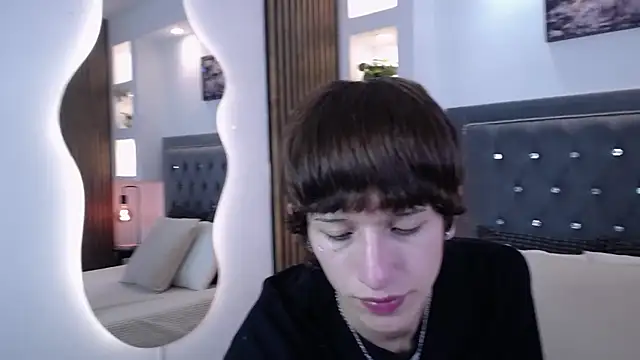 Snapshot of Emo_Boy_ chatting on April 9, 2026, 8:26 pm Emo Boy online show from April 9, 2026, 8:26 pm