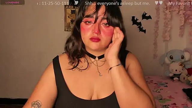 Snapshot of Emilycollei chatting on October 20, 2025, 3:08 am Emilycollei online show from October 20, 2025, 3:08 am