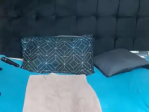 CaramelBootty online show from October 28, 2025, 4:13 am