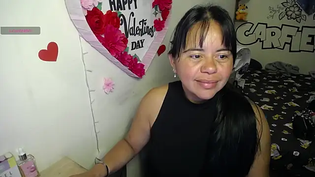 Miss  kendra  online show from July 19, 2026, 11:07 am