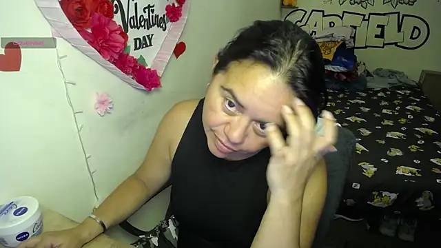 Miss  kendra  online show from June 29, 2026, 11:04 pm