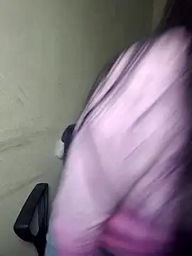 Miss  kendra  online show from November 18, 2025, 11:24 am