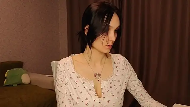 Aurisinst online show from April 27, 2026, 7:23 pm