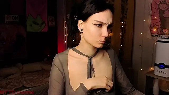 Aurisinst online show from February 6, 2026, 8:49 pm