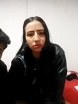 valenys online show from October 17, 2025, 7:59 pm