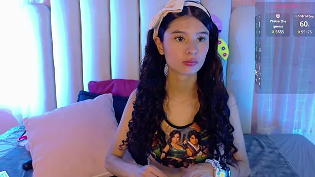 Snapshot of SweetRenata_ chatting on July 2, 2026, 1:17 pm SweetRenata online show from July 2, 2026, 1:17 pm