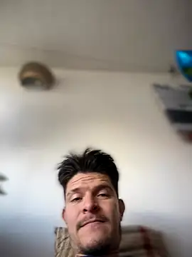 Nick Juniorr online show from October 15, 2025, 6:05 pm
