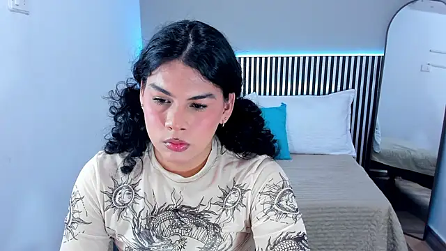 Little Alli online show from October 15, 2025, 7:33 pm