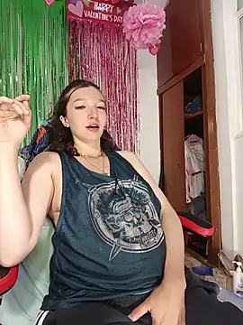 Snapshot of Lucy_colee chatting on February 15, 2026, 7:46 pm Lucy colee online show from February 15, 2026, 7:46 pm