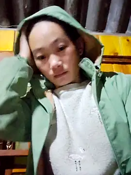 gio-thu online show from November 30, 2025, 11:27 pm